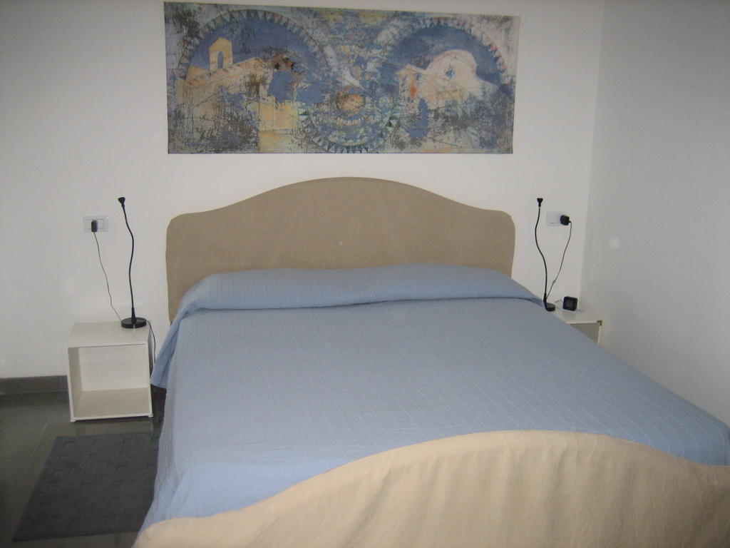 Villa Arzilla Riva del Garda Room photo
