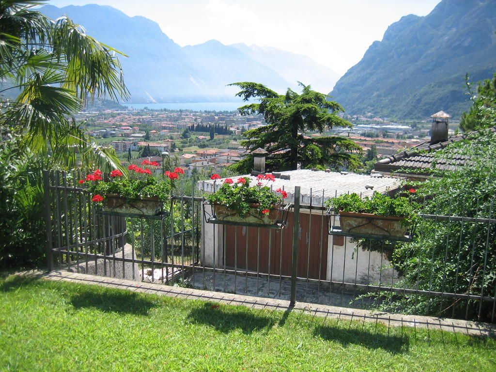 Villa Arzilla Riva del Garda Exterior photo