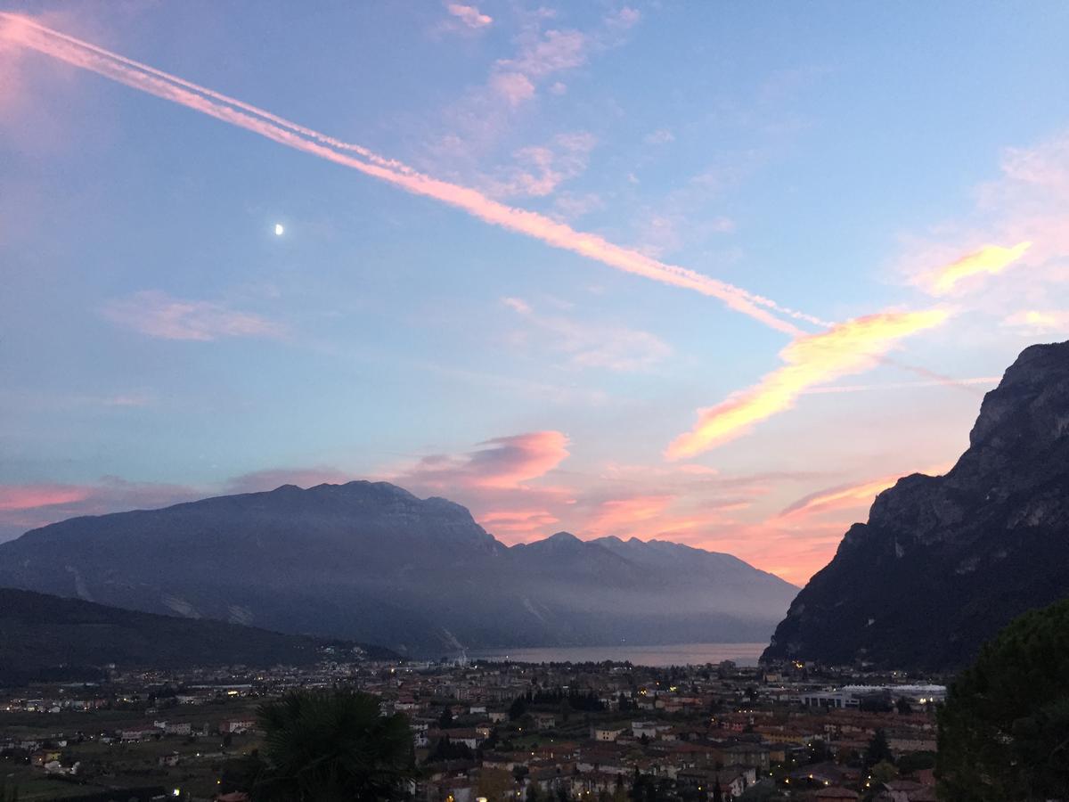 Villa Arzilla Riva del Garda Exterior photo